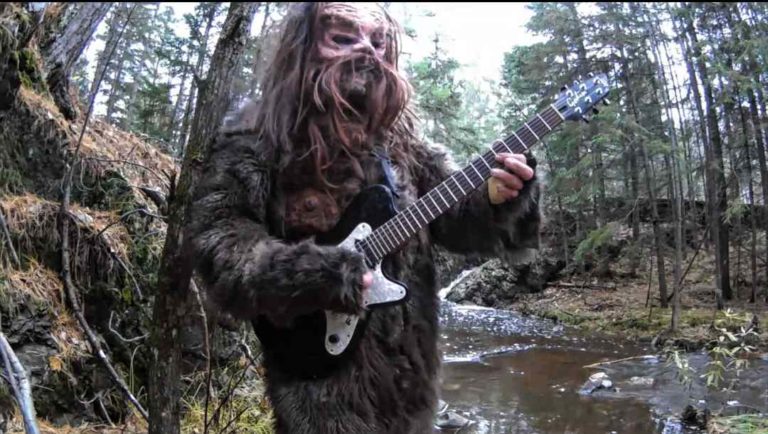 bigfoot-dan-tagalongs-music-video-website-sasquatch-guitar-amnicon-state-park-stream-backdrop